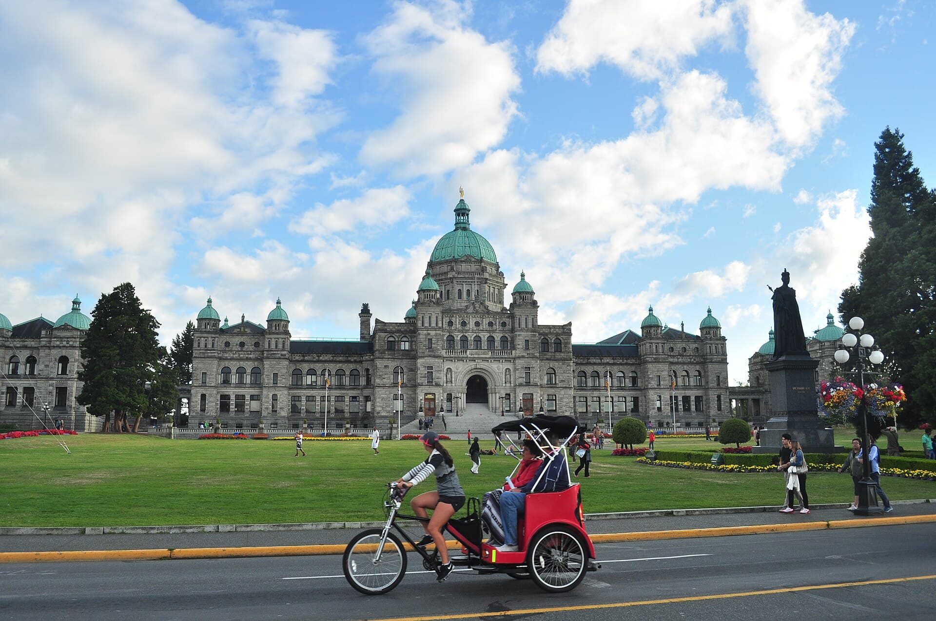 Victoria photo 3