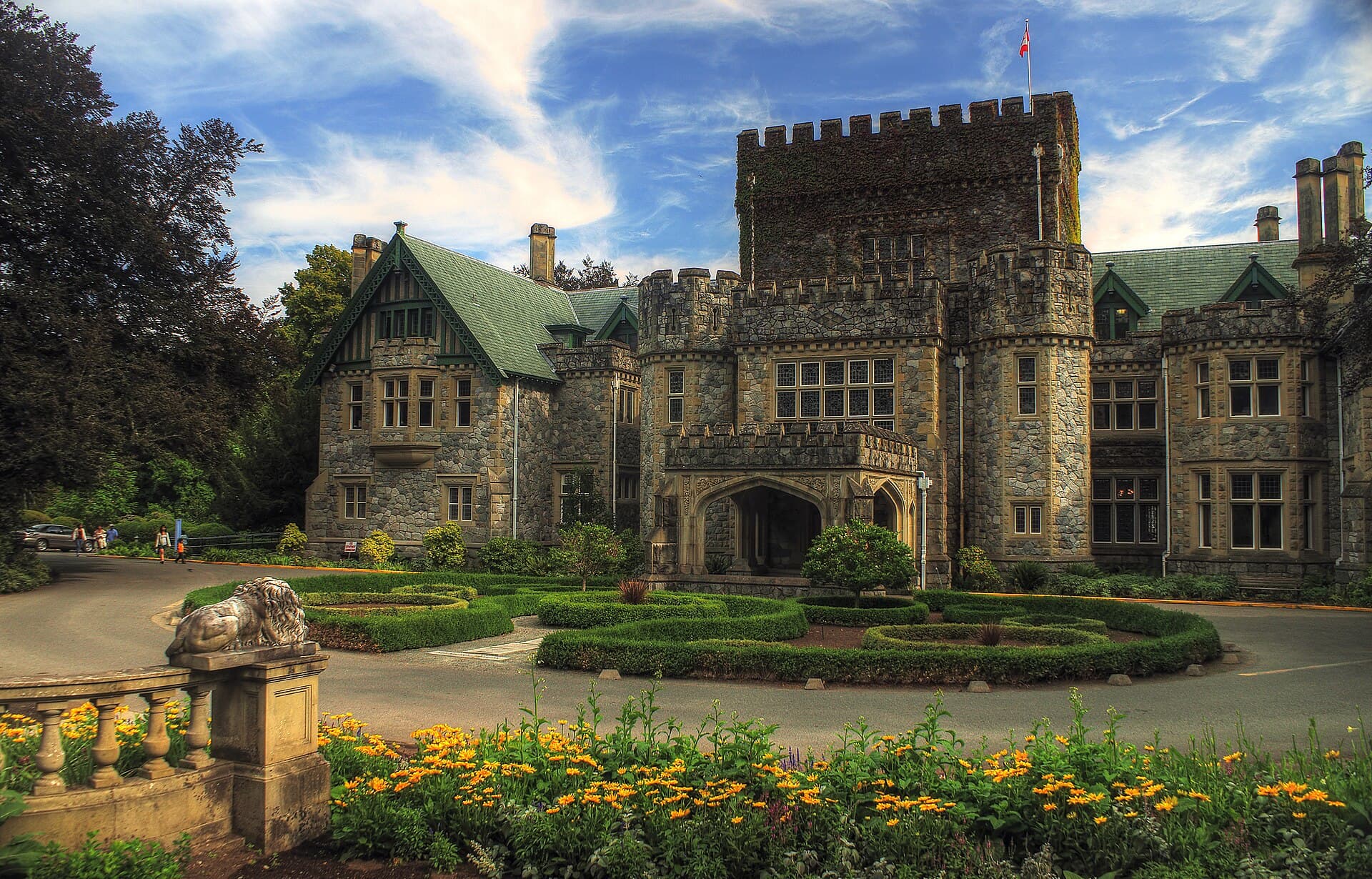 Victoria photo 1