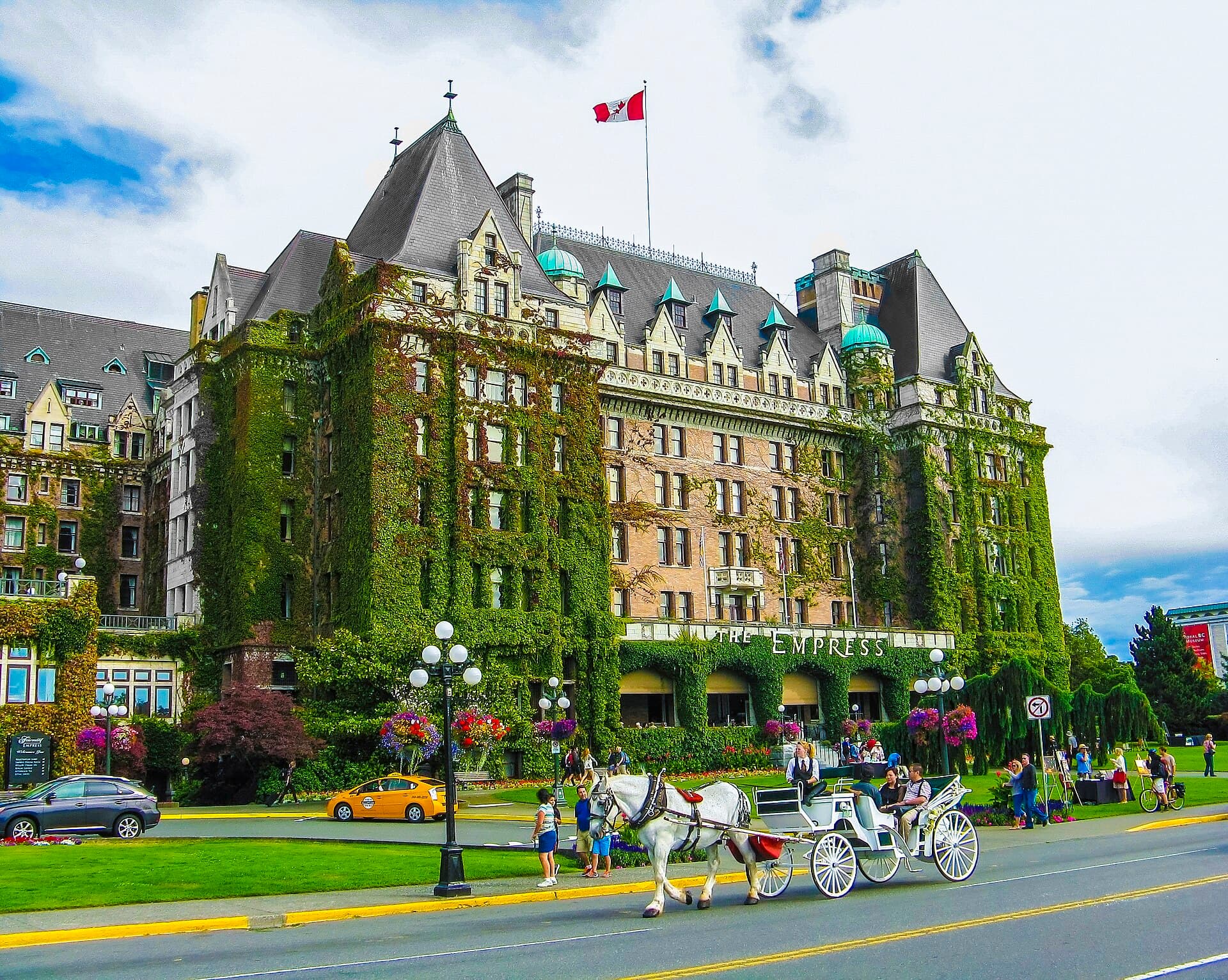Victoria photo 7